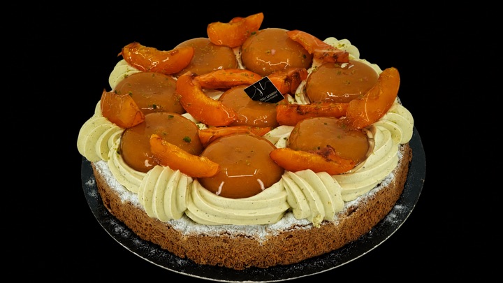 Tarte aux abricots et à la pistache