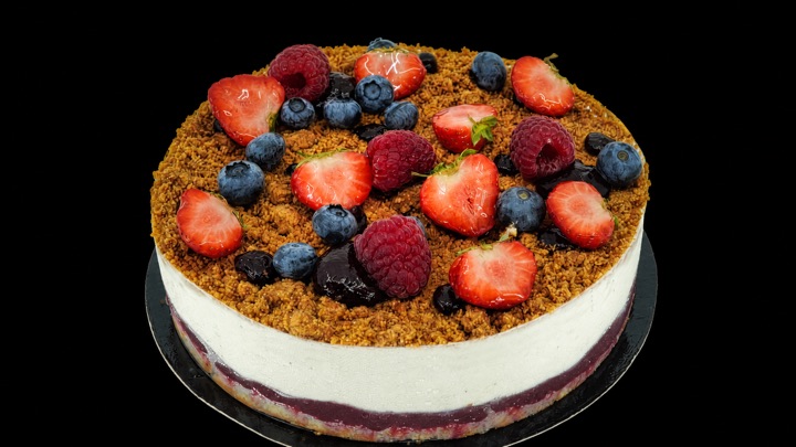 Entremets aux fruits rouges